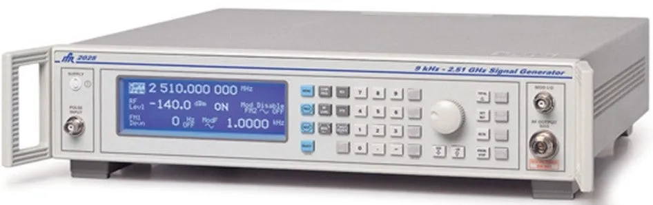 Gerador de Sinais RF IFR 2023B