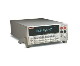 Sistema Keithley 2700 de Aquisição de Dados/Multímetro