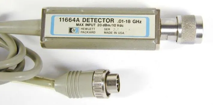 Analisador de Rede Vetorial Keysight 11664A