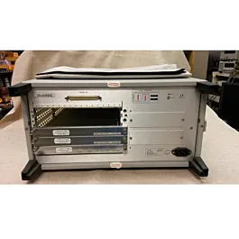 Keysight 16701B Marco de Expansão do Sistema de Análise Lógica