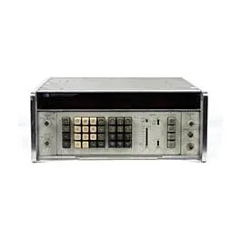 Sintetizador Automático Keysight 3330B