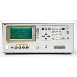 Medidor LCR de Precisão Keysight 4285A