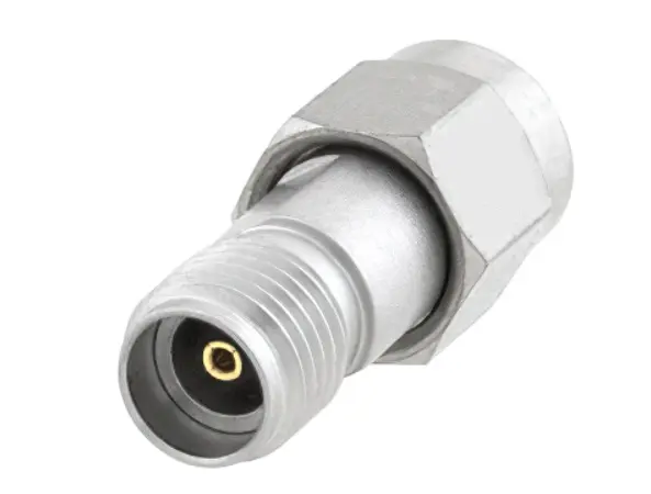 Adaptador Pasternack PE9332 3.5mm para 3.5mm