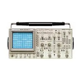 Tektronix 2247A Osciloscópio 100 MHz de 4 Canais