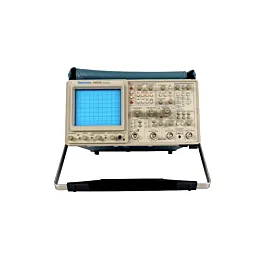 Osciloscópio Analógico Tektronix 2465B