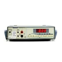 Multímetro Digital Tektronix CDM 250