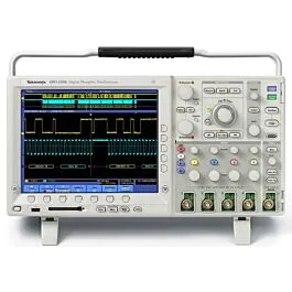Osciloscópio de Fósforo Digital Tektronix DPO4104