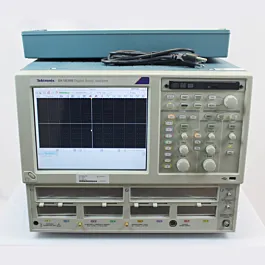 Tektronix DSA8300 Osciloscópio Analisador de Amostragem Digital