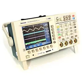 Osciloscópio Digital de Fósforo Tektronix TDS3054