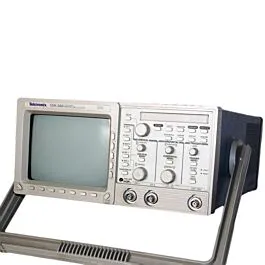 Osciloscópio Tektronix TDS340