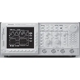 Osciloscópio Digital em Tempo Real Tektronix TDS640A
